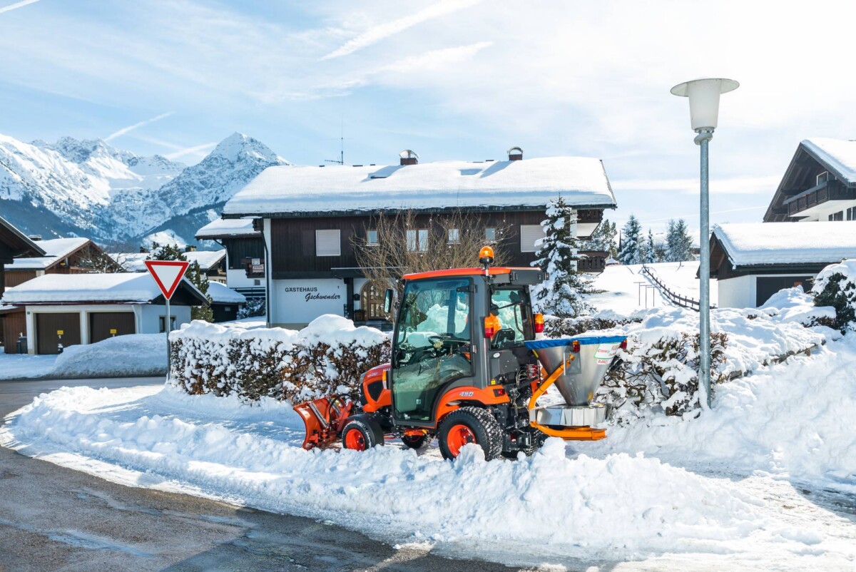 BX261_Winter_Street_Spreader_Snowblade_Side21