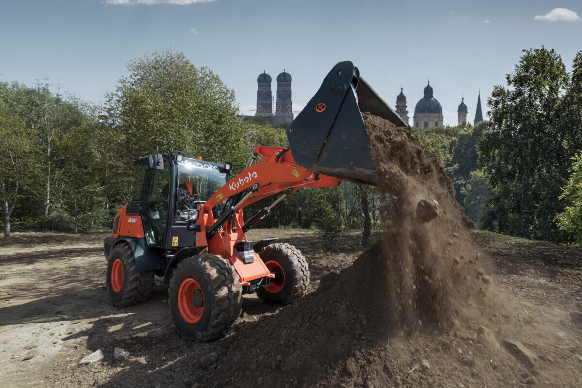 Kubota-R090_München-Comp-RZ-2231-scaled