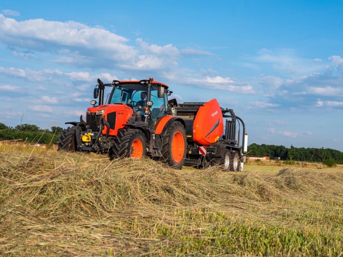 M6002_baler_Grass_Side37