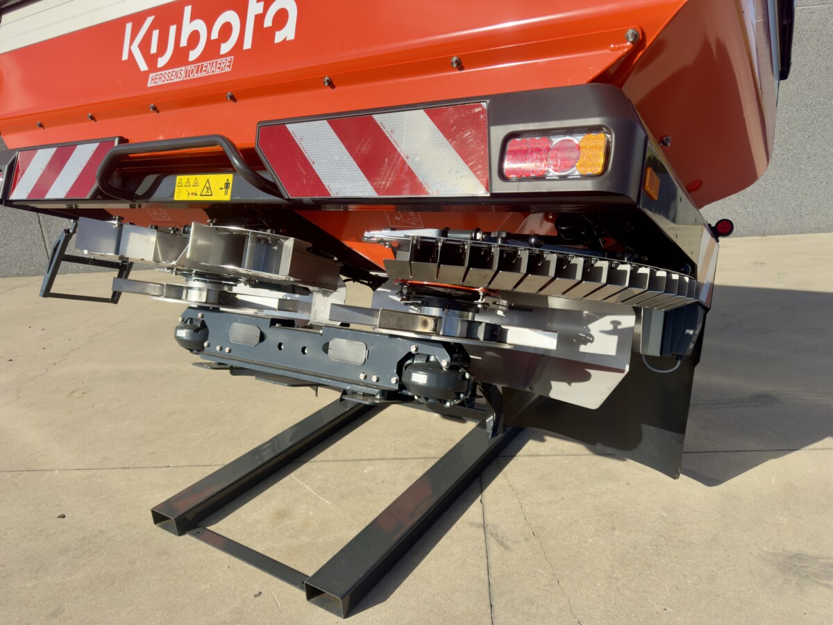 Kubota DSX-W geospread strooier - Afbeelding 6