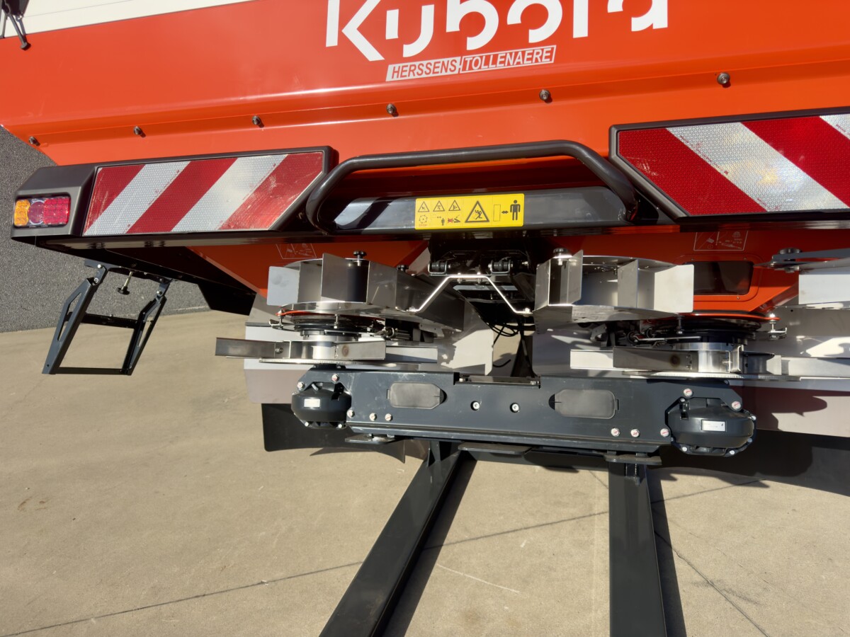 Kubota DSX-W geospread strooier - Afbeelding 7
